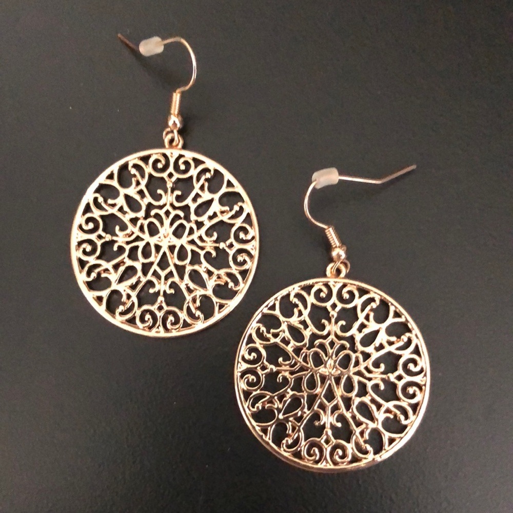 Estate Bohemian Gold Filigree Earrings